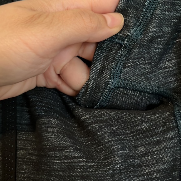 Lululemon Yoga Pants - Picture 6 of 7